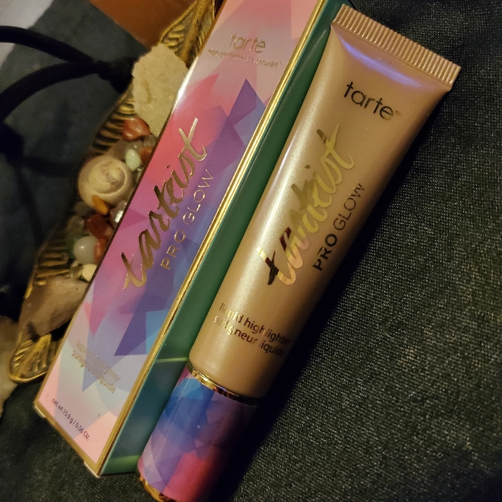 Tarteist Pro Glow Highlighter